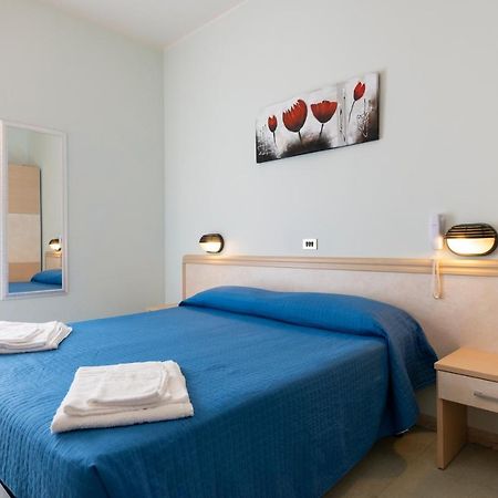 Hotel Olympic Milano Marittima Exterior photo