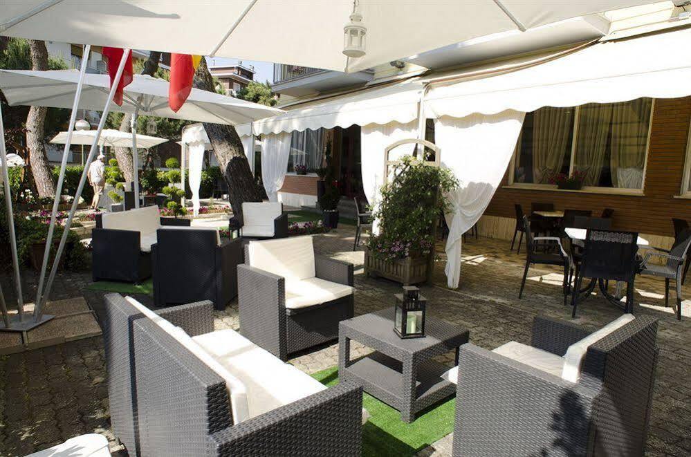 Hotel Olympic Milano Marittima Exterior photo